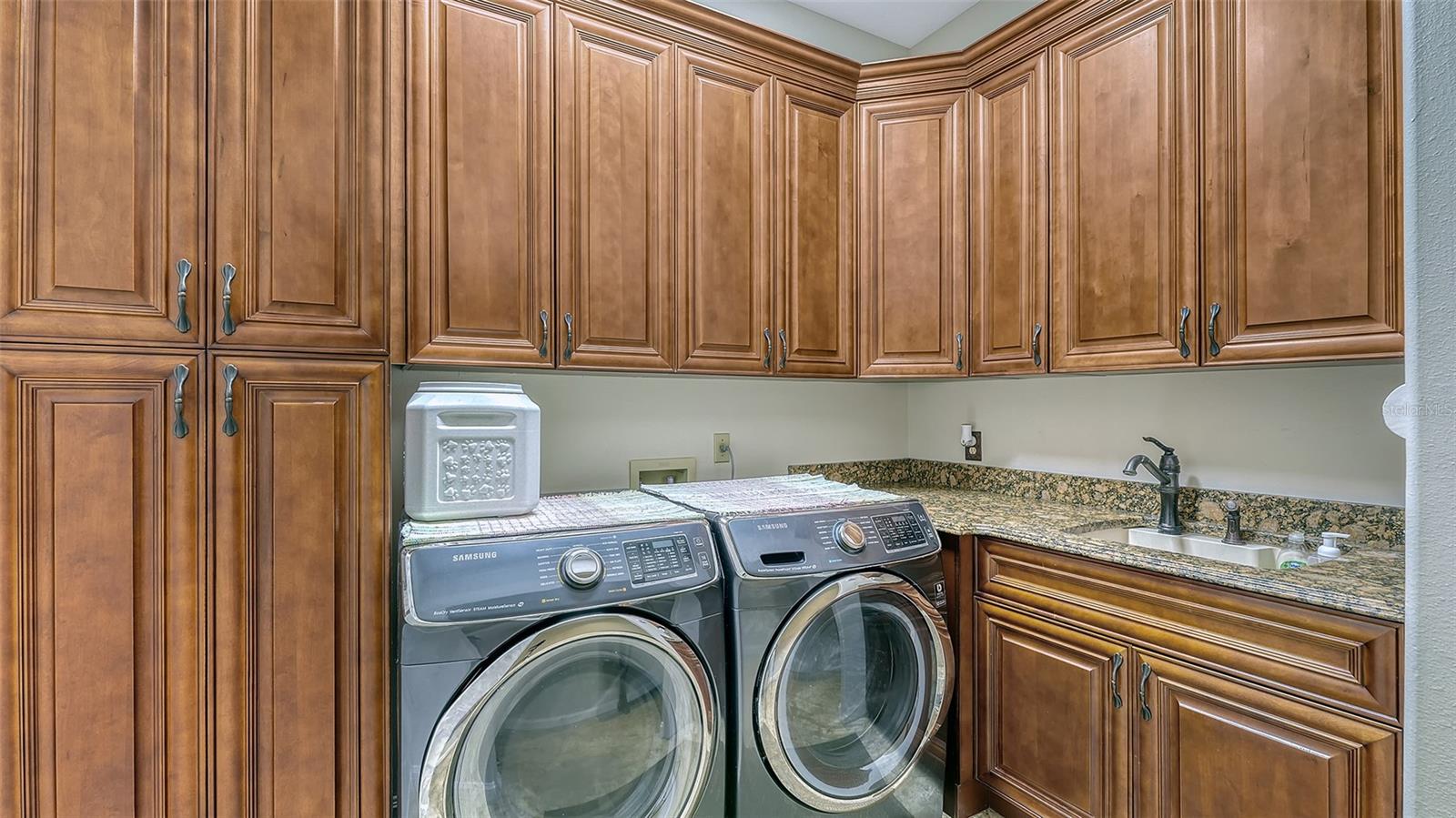 BUCCANEER BAY - Residential