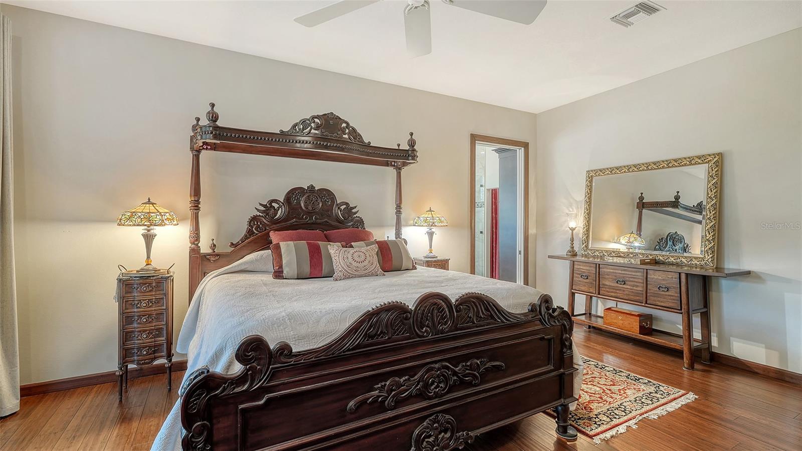 BUCCANEER BAY - Residential