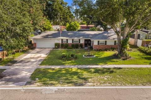 Photo of 207 W Wheeler Road, Seffner, FL 33584 (MLS # OM727350)