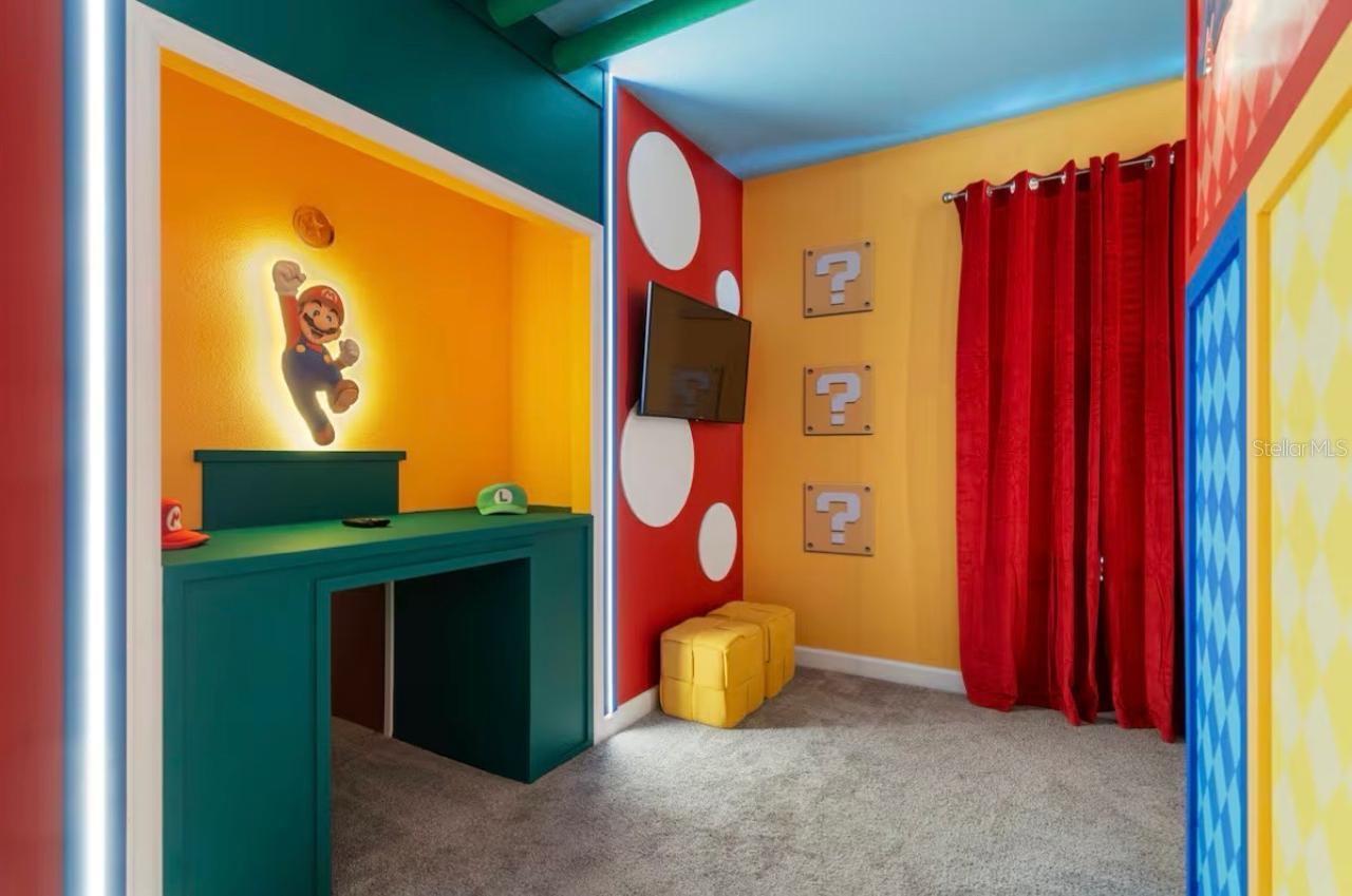 COVE AT STOREY LAKE III - Residential