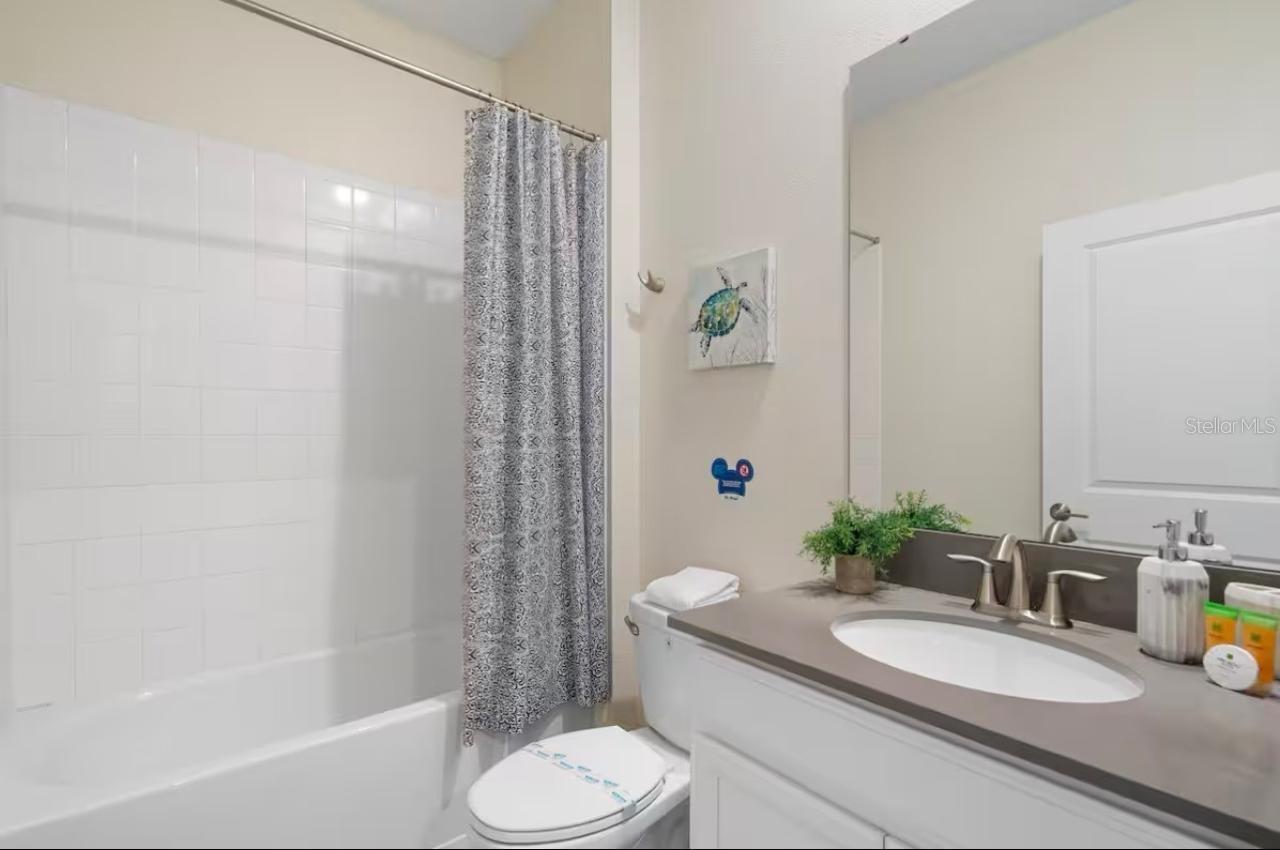 COVE AT STOREY LAKE III - Residential