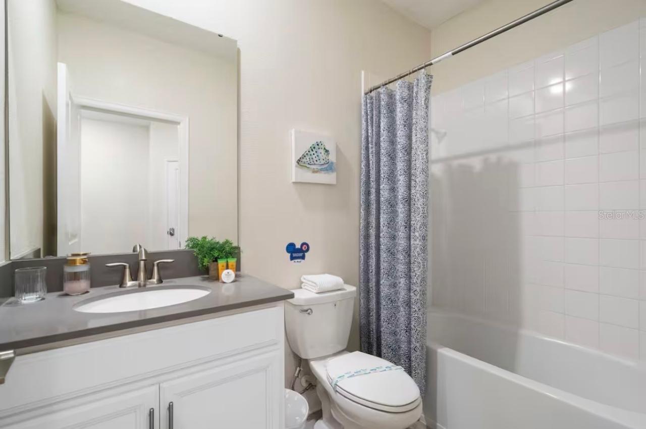 COVE AT STOREY LAKE III - Residential