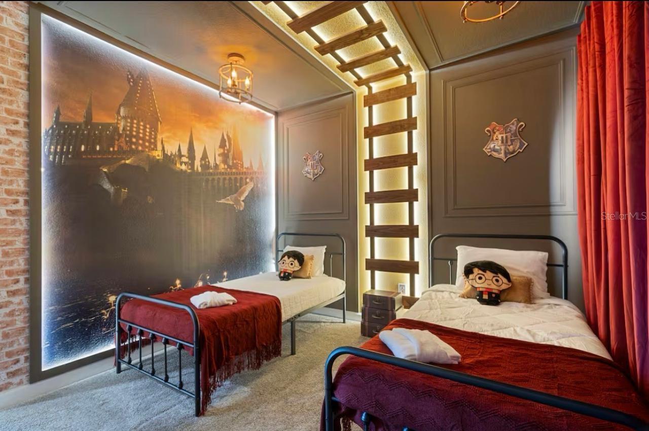 COVE AT STOREY LAKE III - Residential