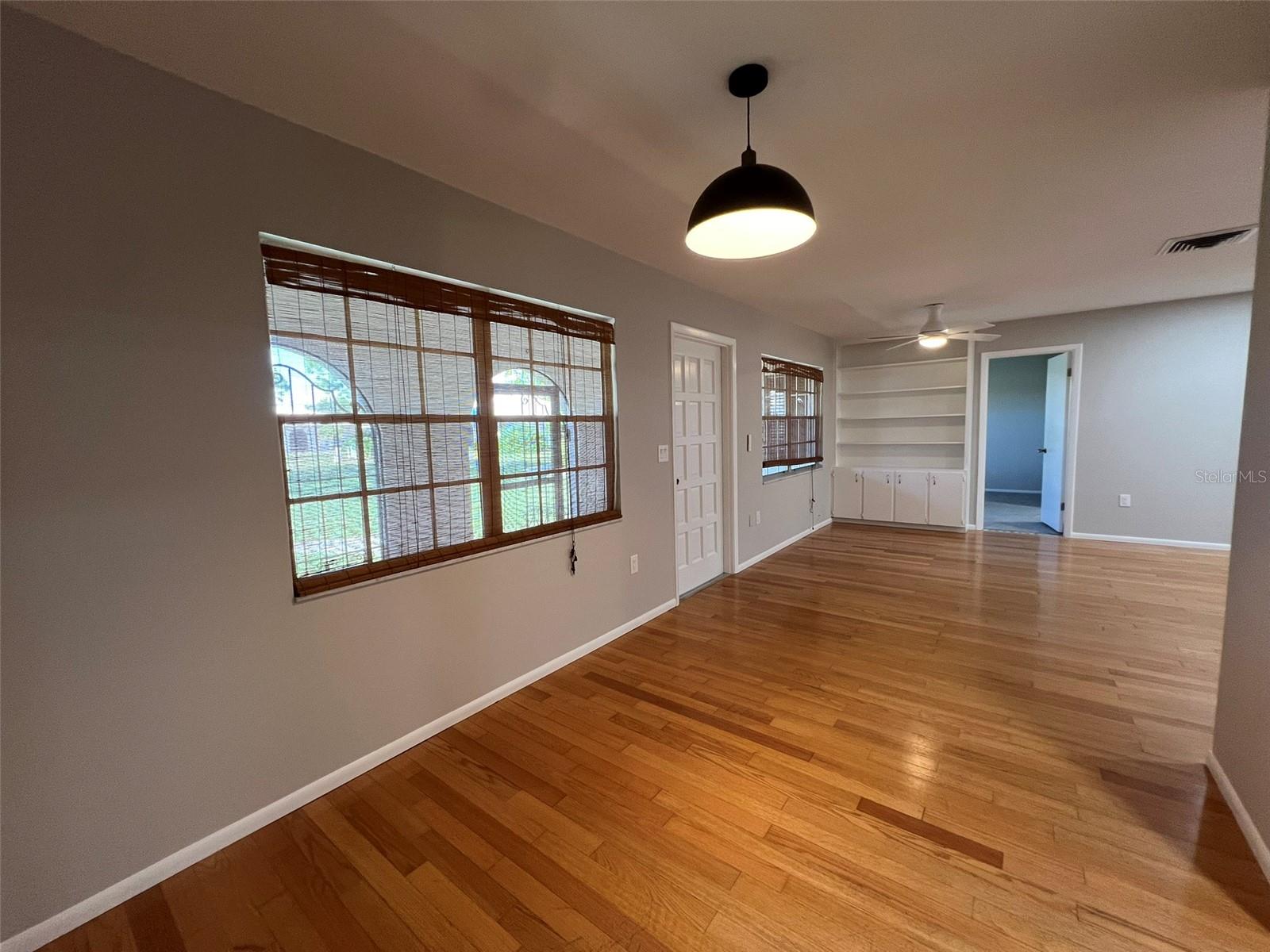 SORRENTO VILLAS 4 - Residential Lease