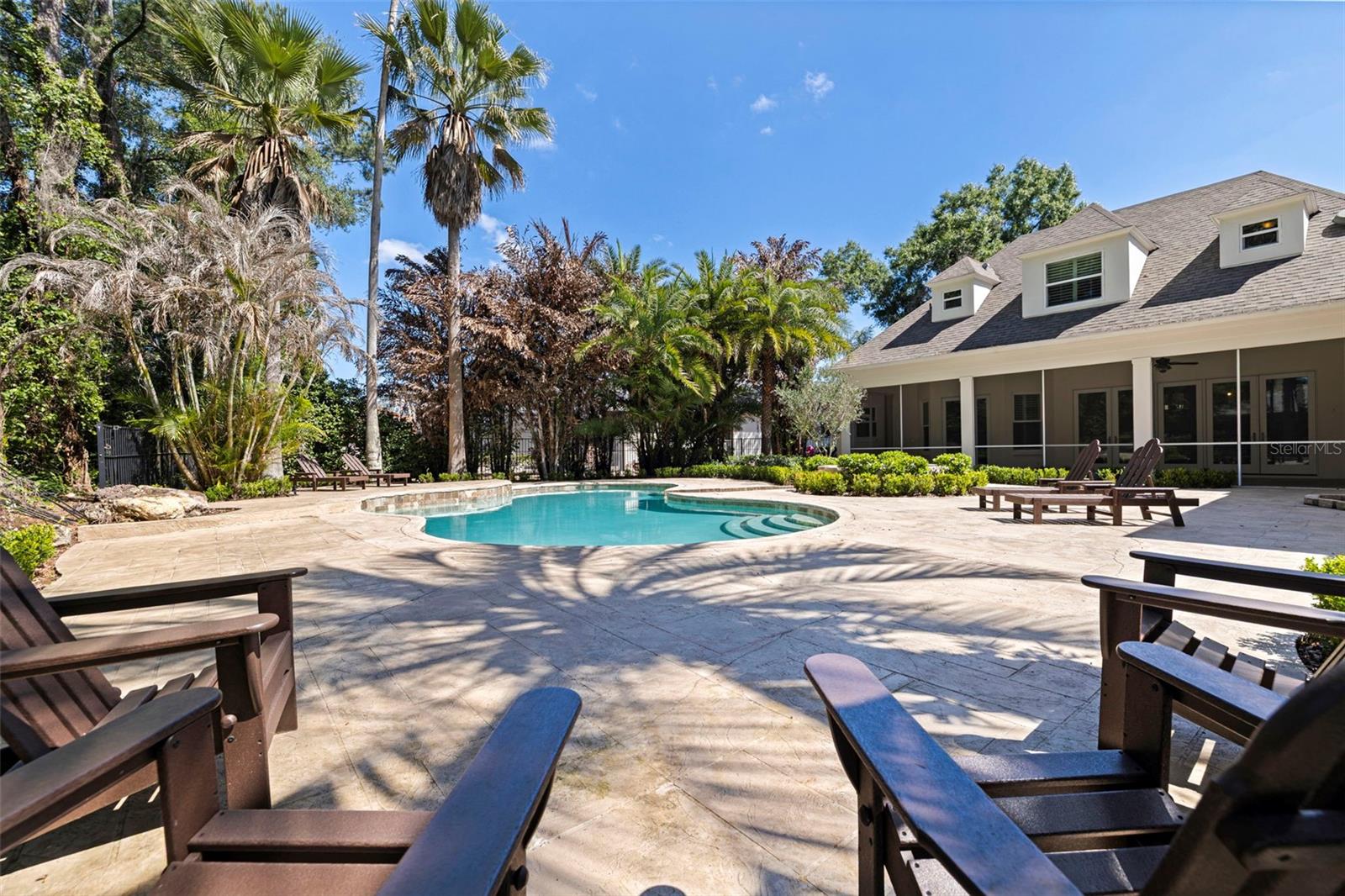 TAMPA PALMS - Residential