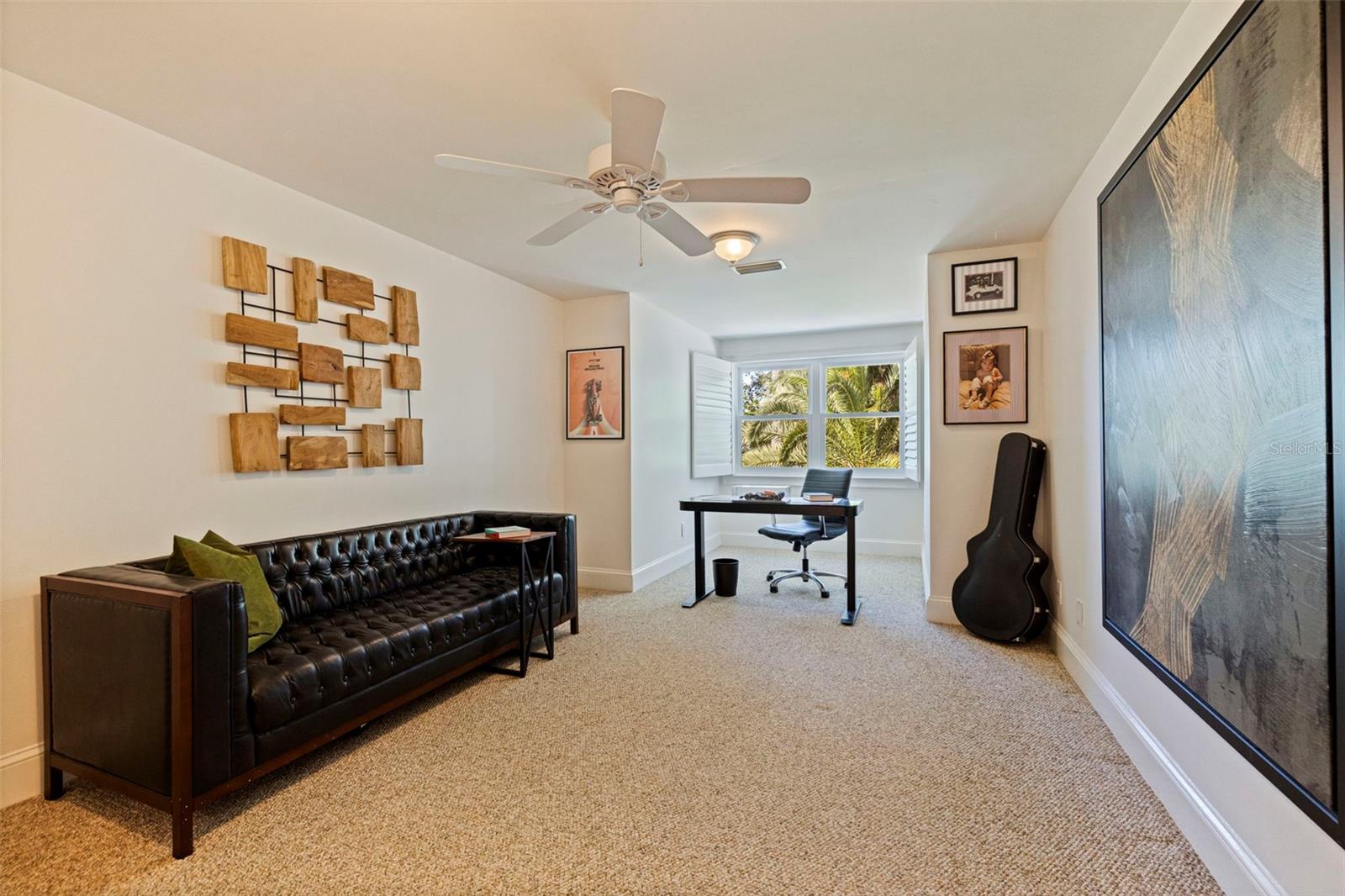 TAMPA PALMS - Residential