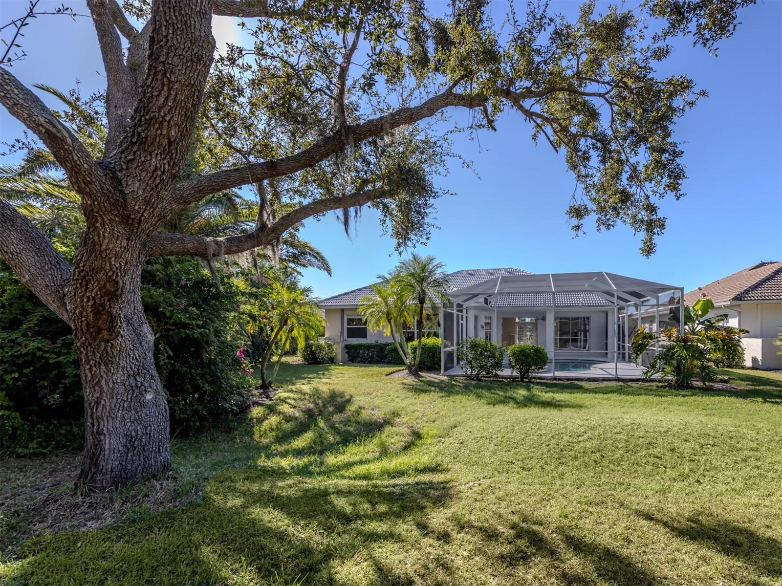 SAWGRASS - Residential