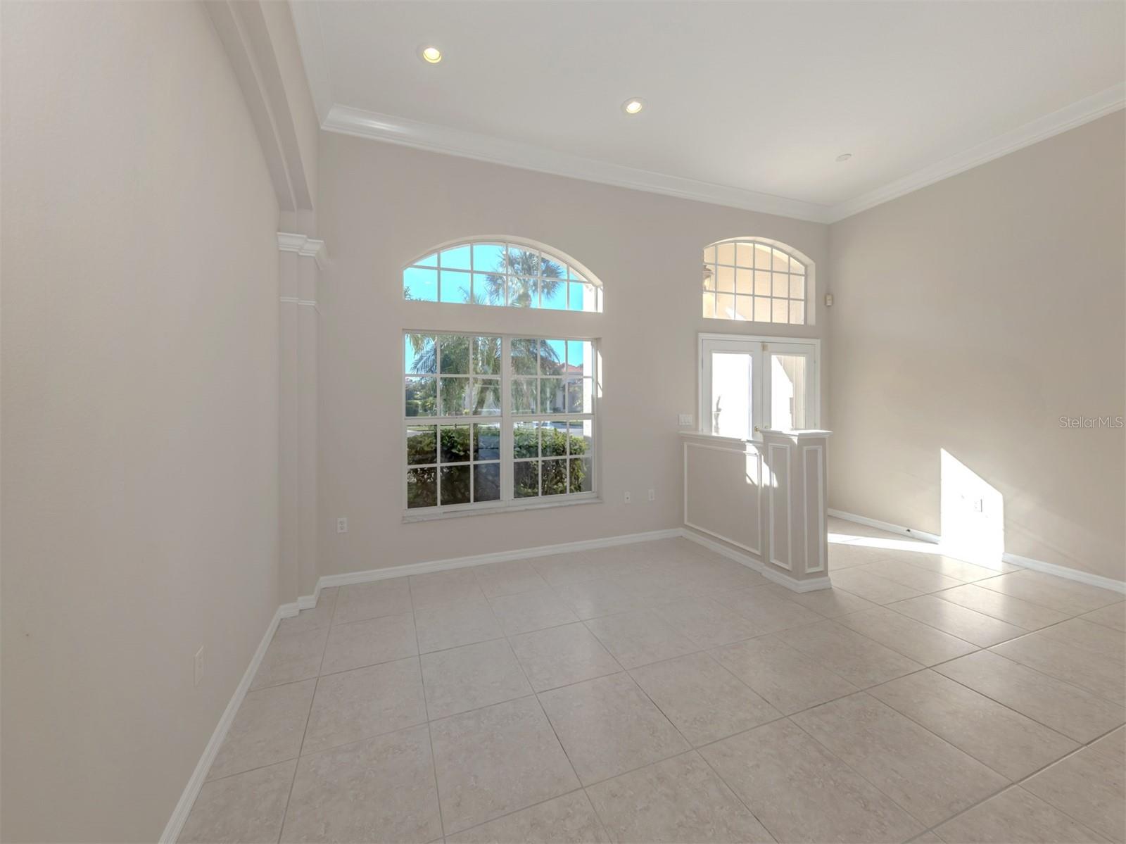 SAWGRASS - Residential