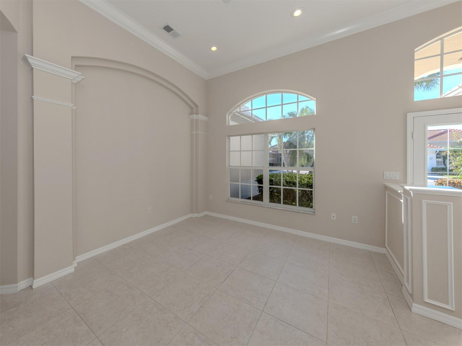 SAWGRASS - Residential