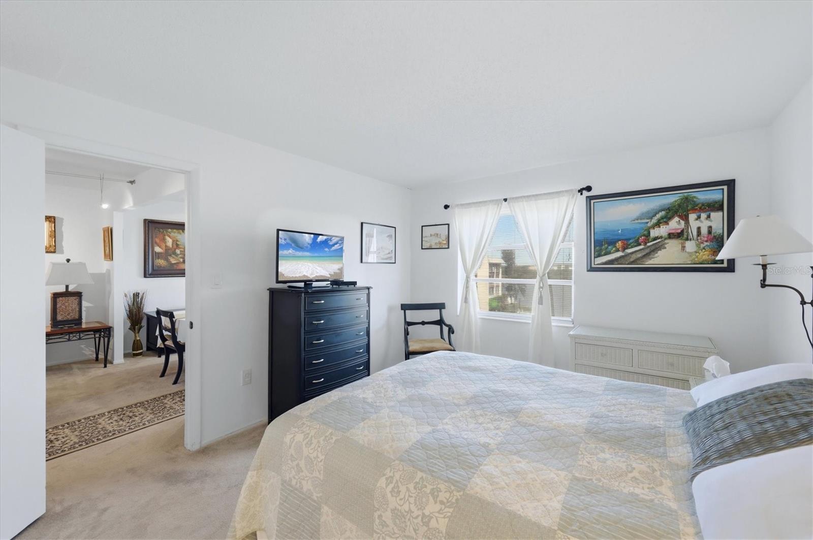 BAYSHORE ON THE LAKE APTS SEC 2 - Residential