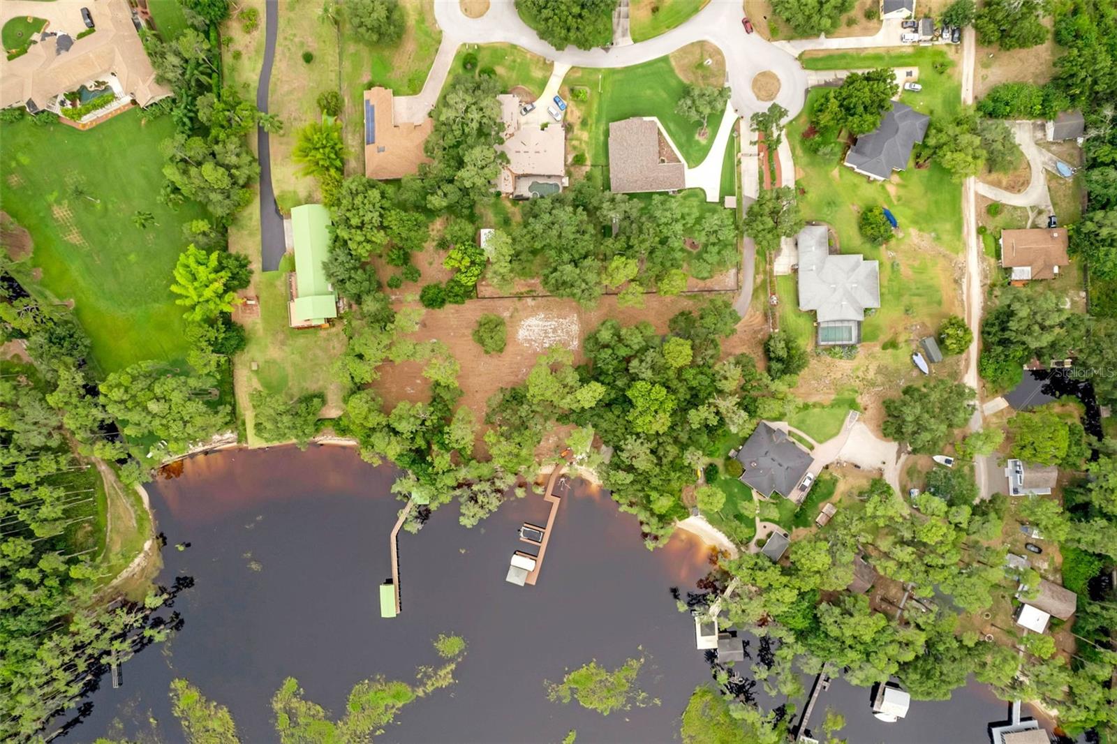 HILLS OF LAKE LOUISA SUB - Residential