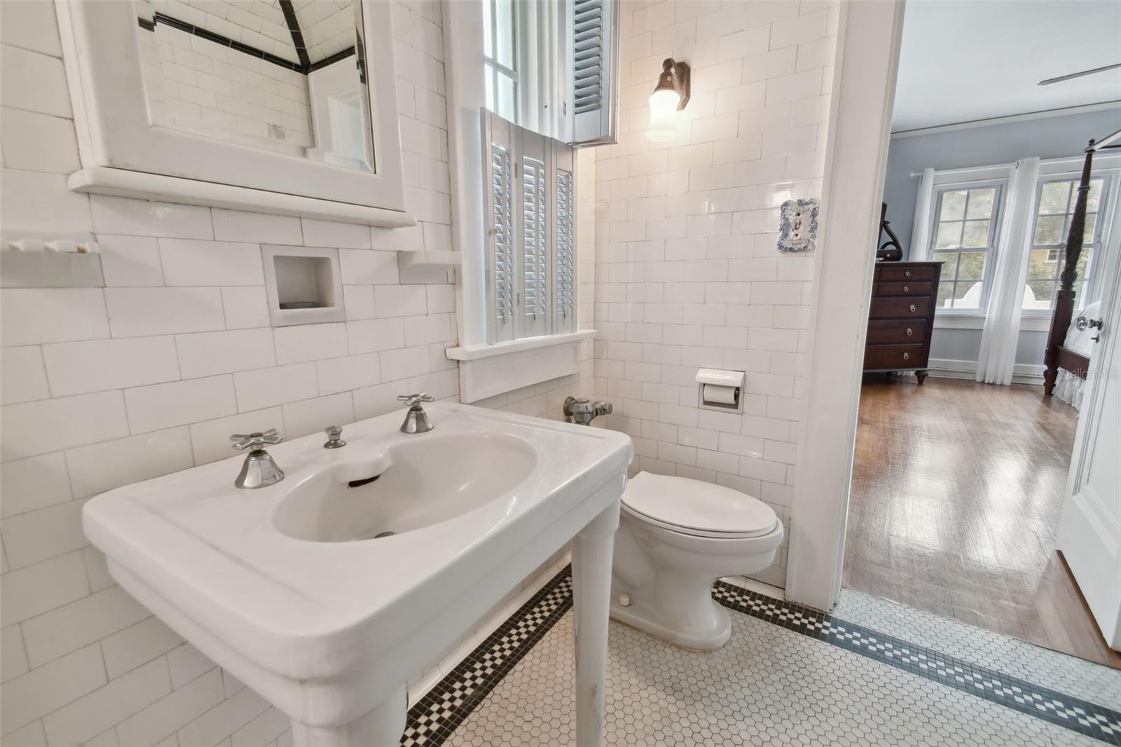 GRANADA TERRACE ADD - Residential