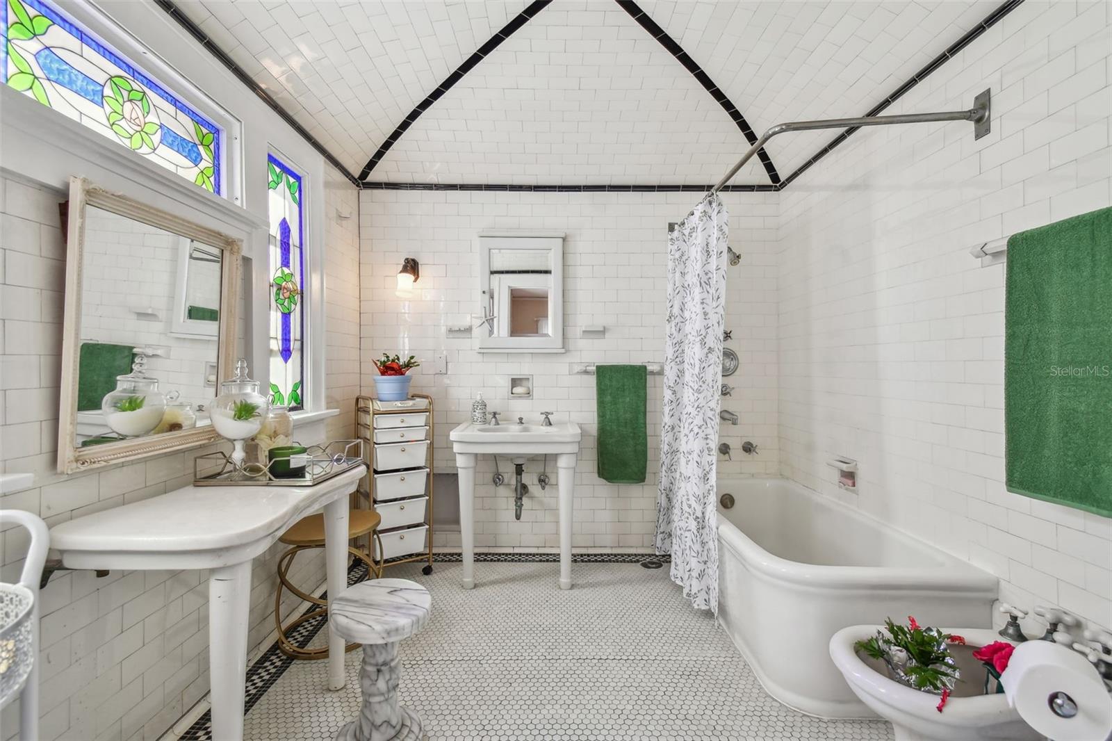 GRANADA TERRACE ADD - Residential