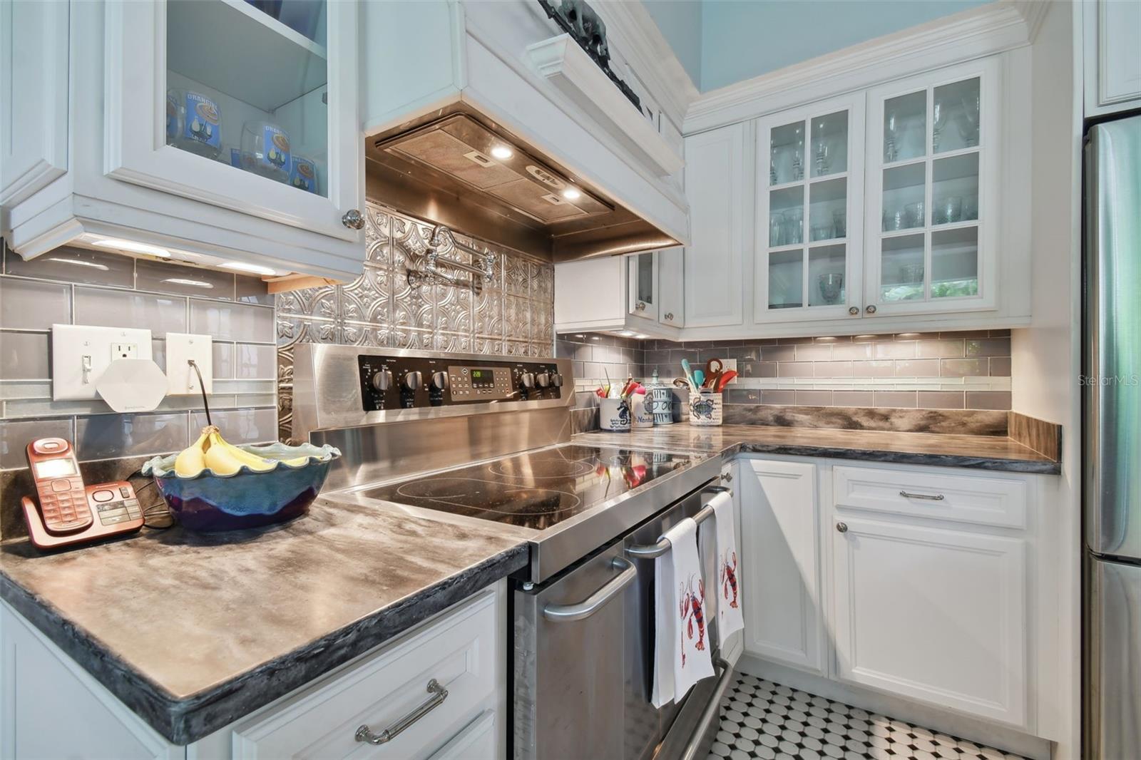 GRANADA TERRACE ADD - Residential