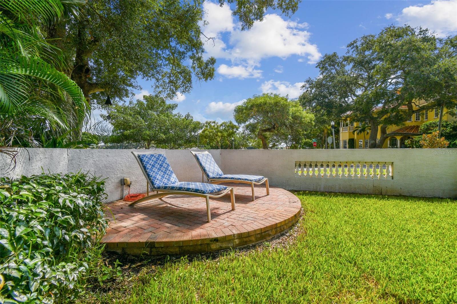 GRANADA TERRACE ADD - Residential