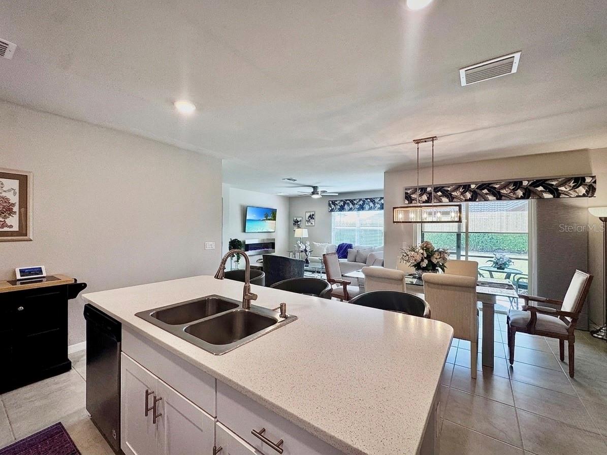 RIVER CLUB - Residential