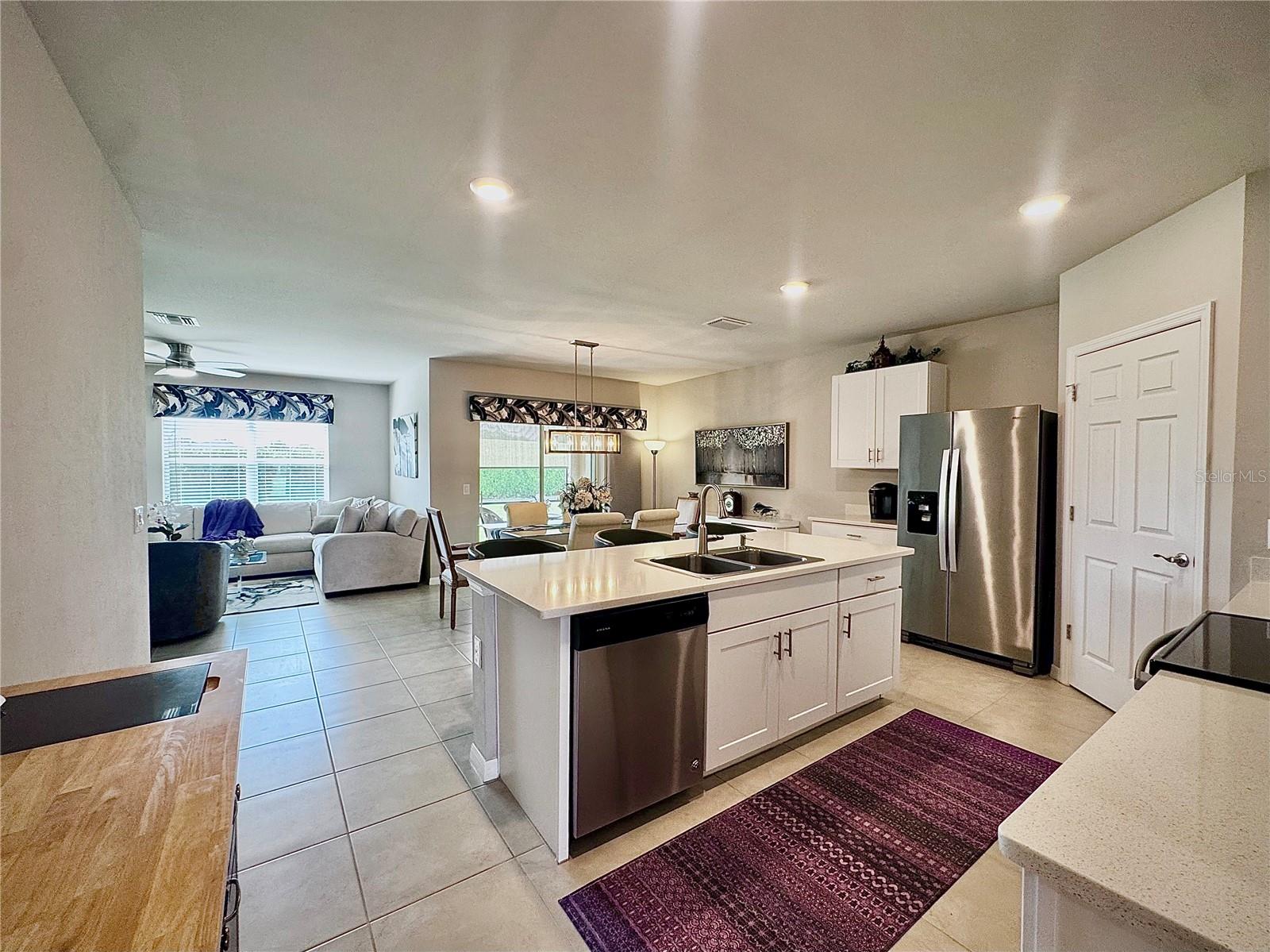 RIVER CLUB - Residential