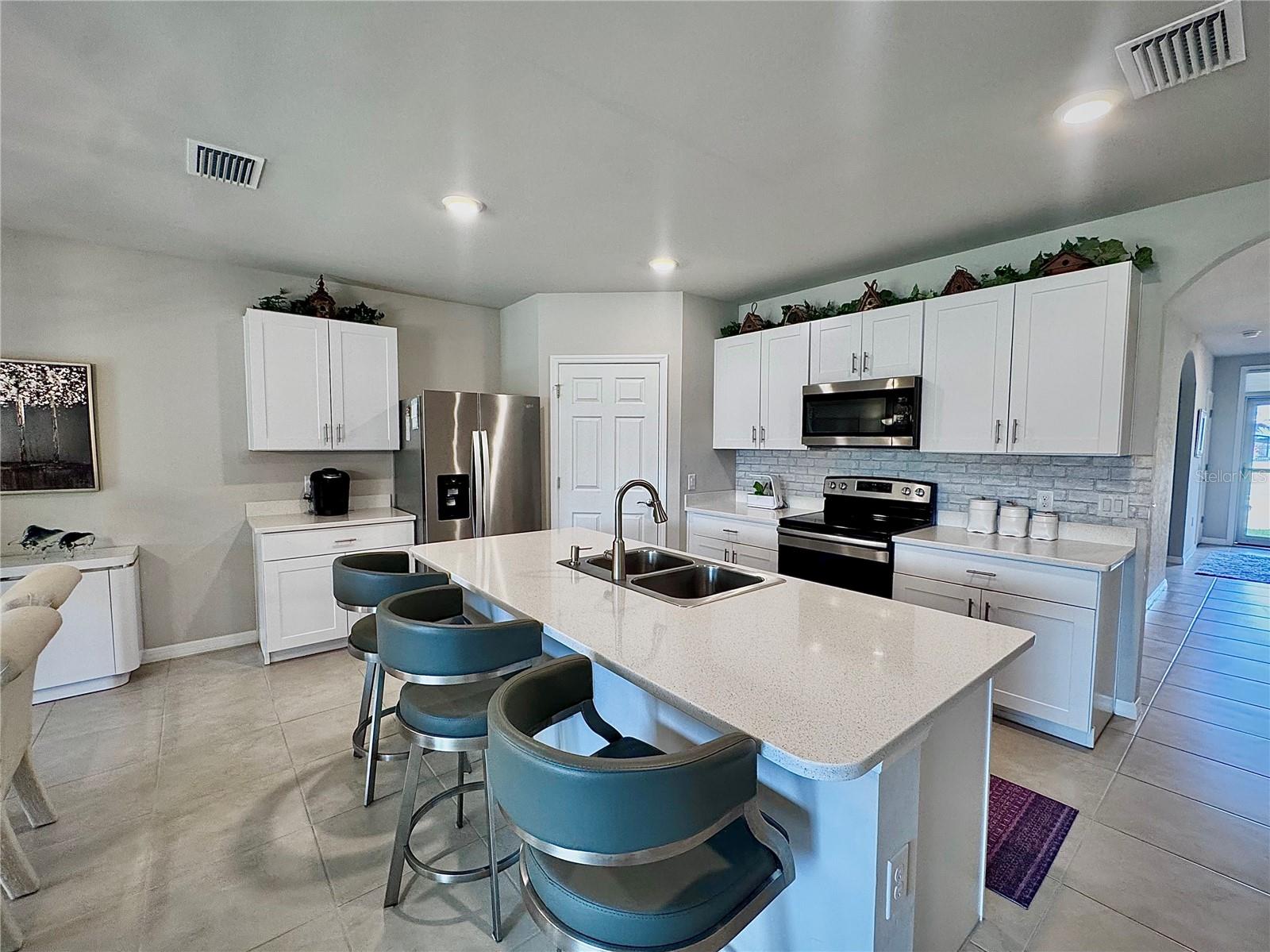 RIVER CLUB - Residential