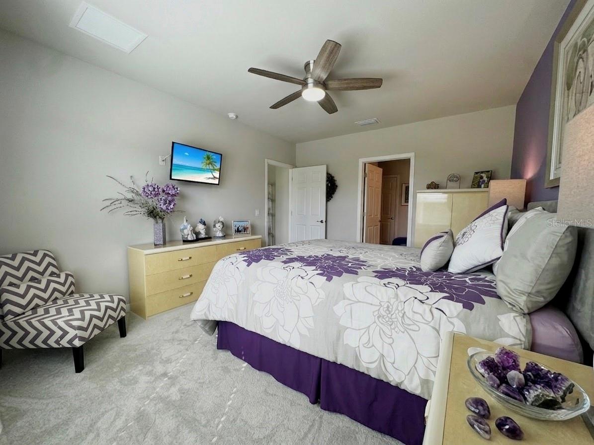 RIVER CLUB - Residential