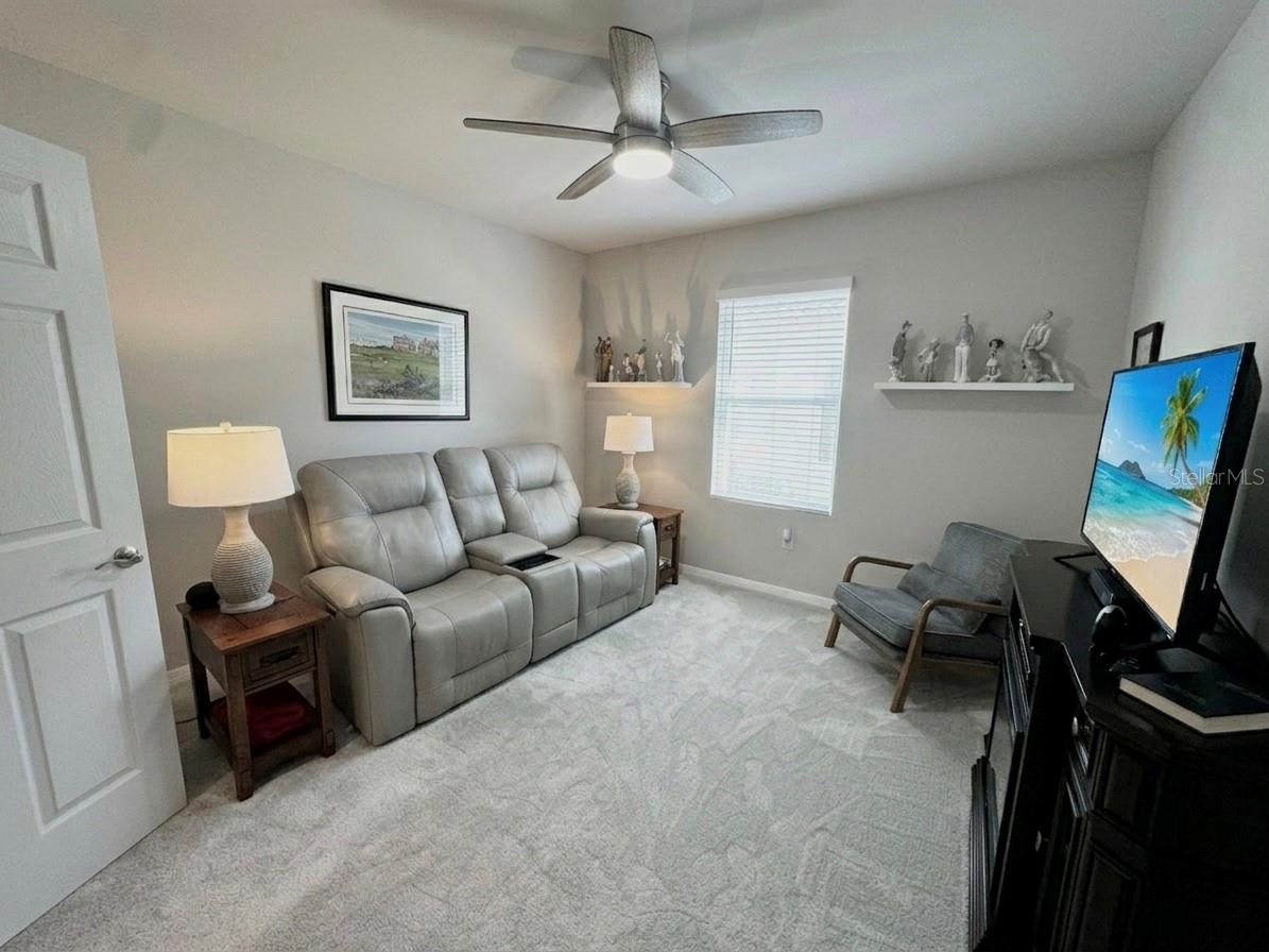 RIVER CLUB - Residential