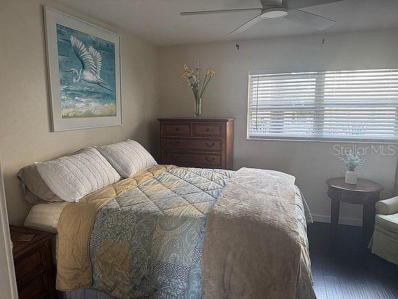 TROPICAL COURTS - Residential