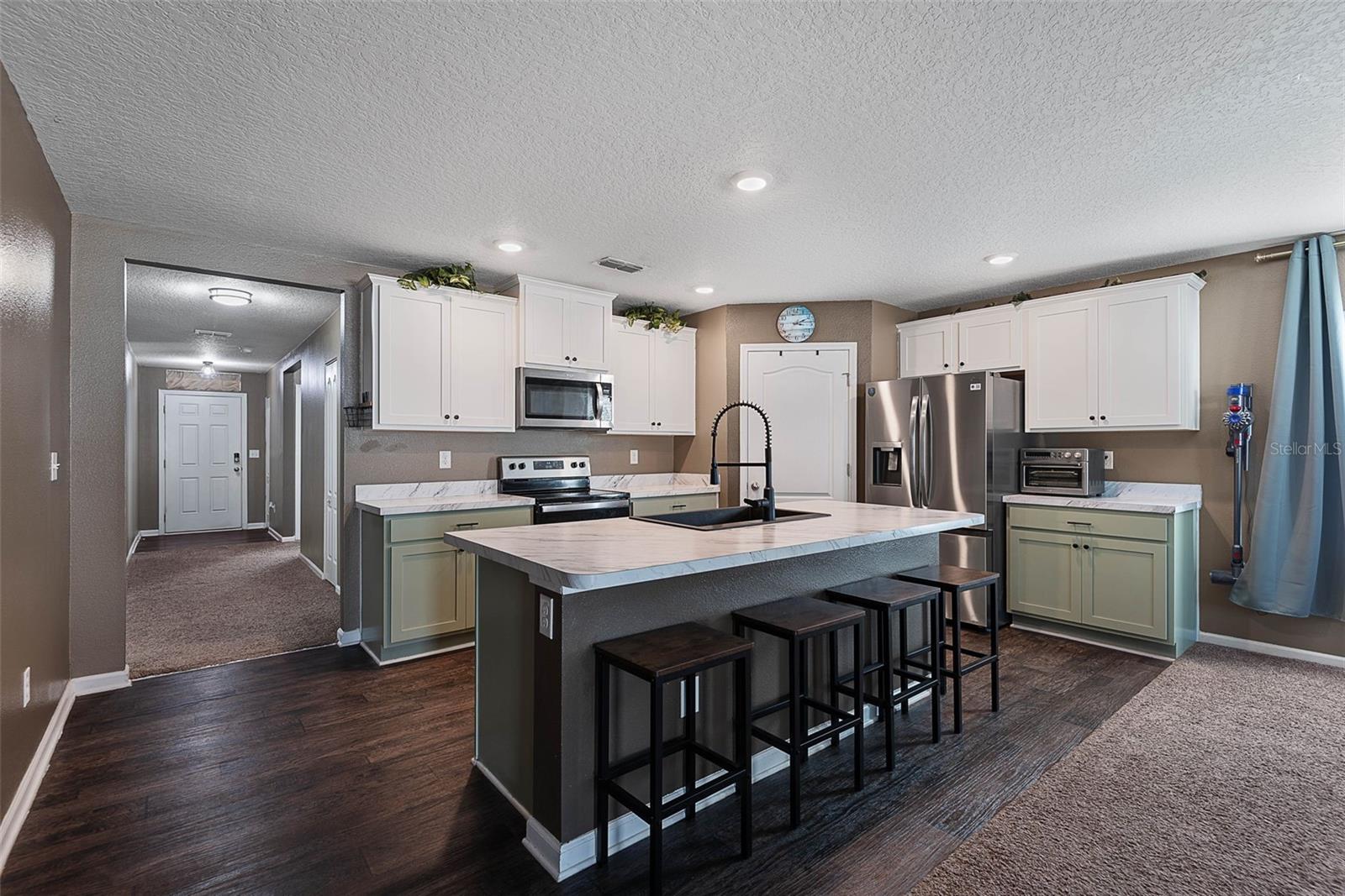 BELLE TERRE - Residential