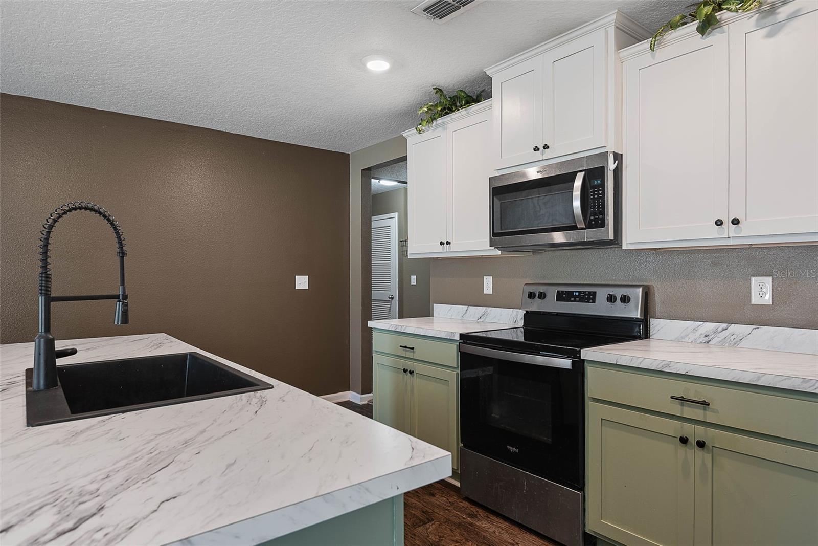 BELLE TERRE - Residential