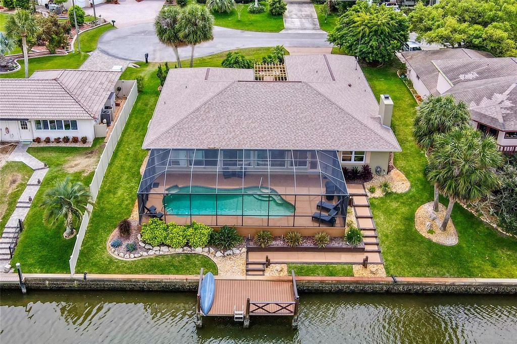 Photo of 85 Comanche Court, Palm Coast, FL 32137 (MLS # FC313101)