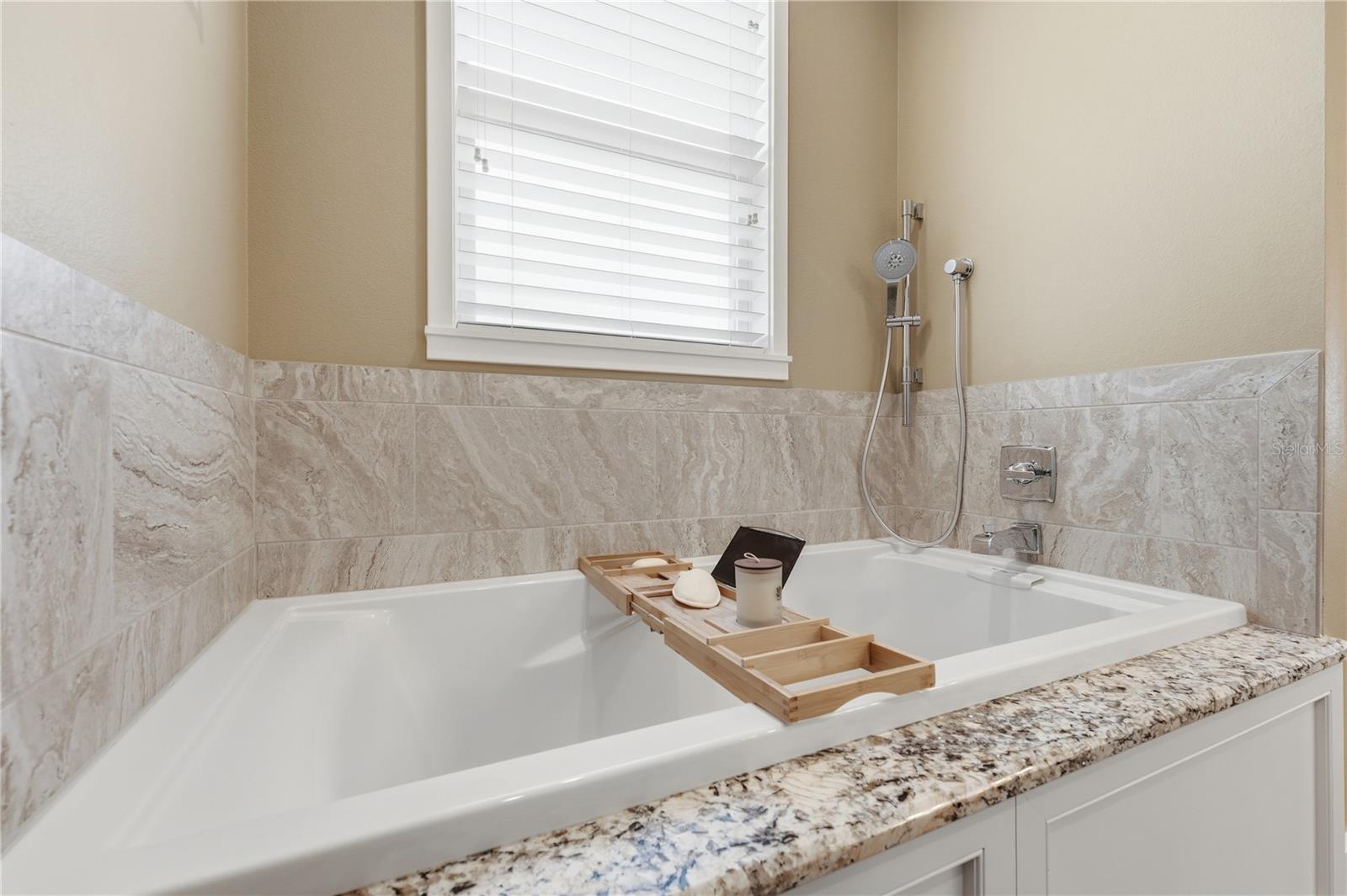 ANDERSON PARK - Residential