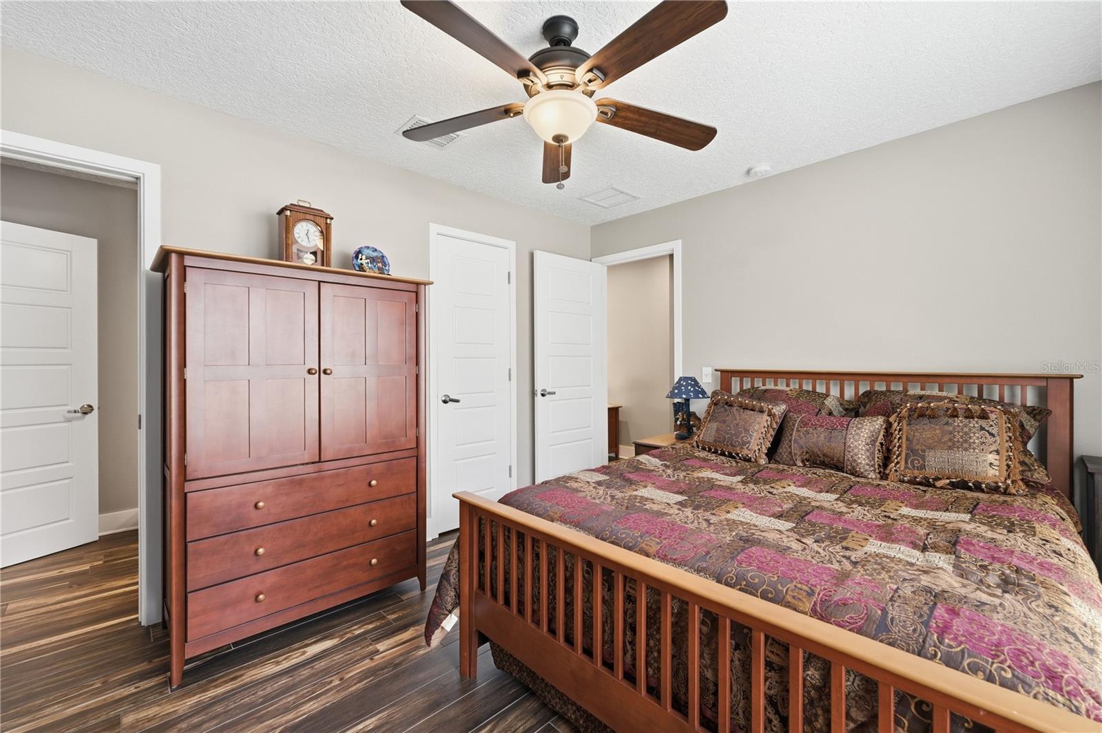 ANDERSON PARK - Residential