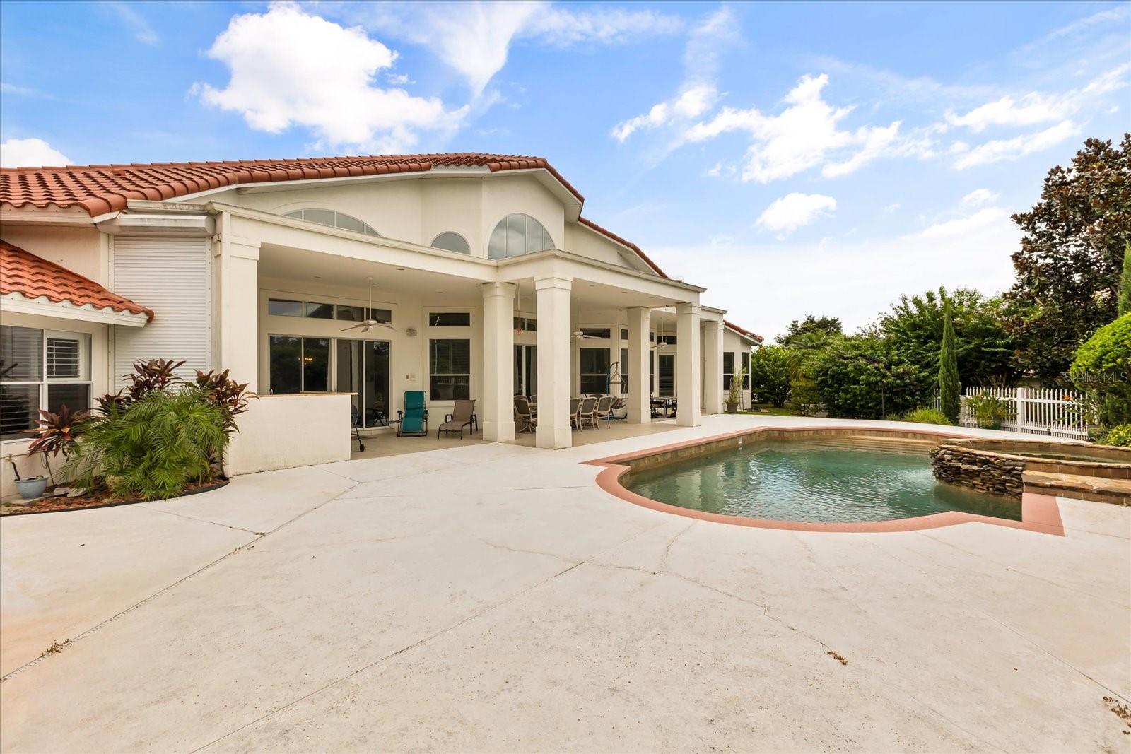 SWEETWATER COUNTRY CLUB PH 02 - Residential