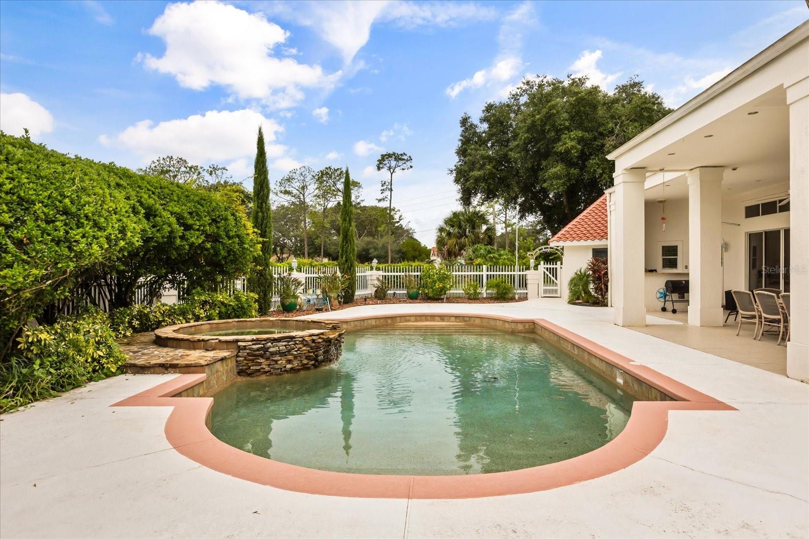 SWEETWATER COUNTRY CLUB PH 02 - Residential