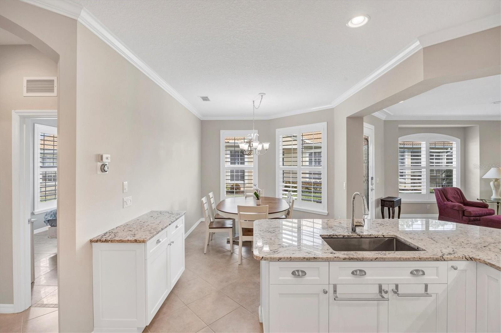 PELICAN POINTE GOLF & COUNTRY CLUB - Residential