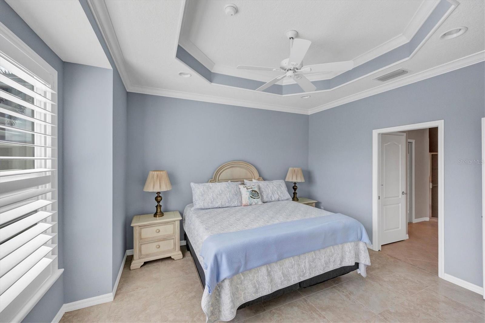 PELICAN POINTE GOLF & COUNTRY CLUB - Residential