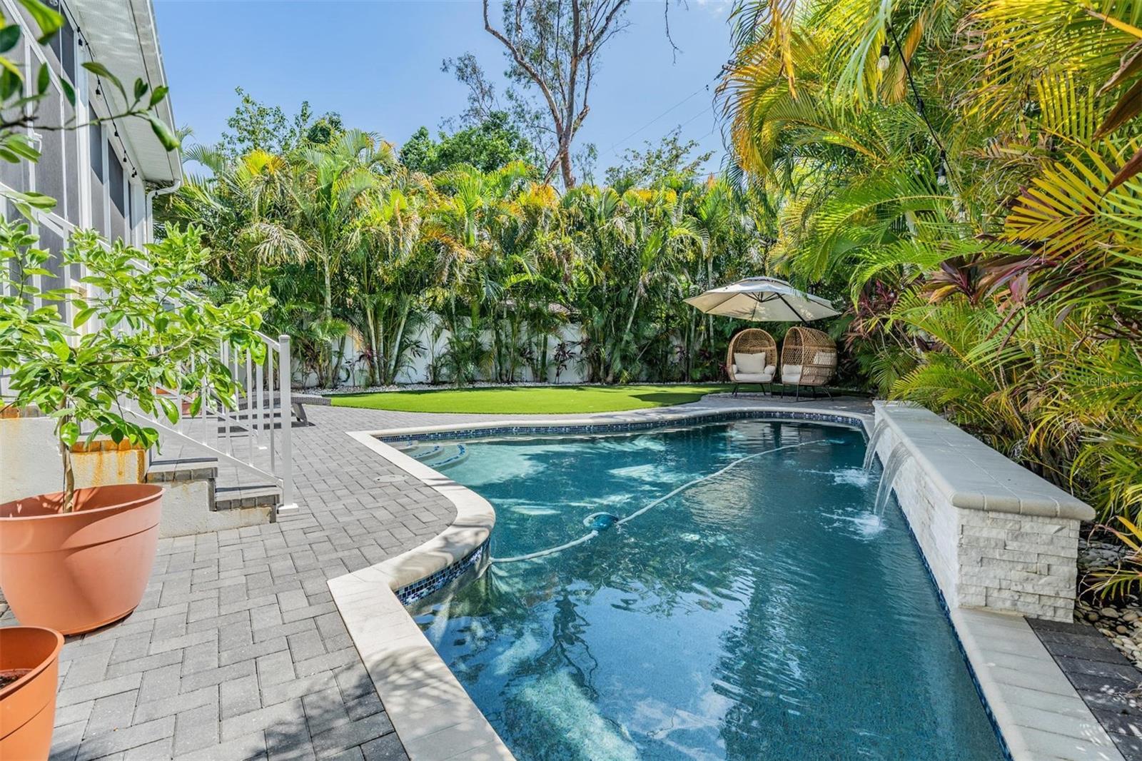 DAVIS ISLANDS PB10 PG52 TO 57 - Residential