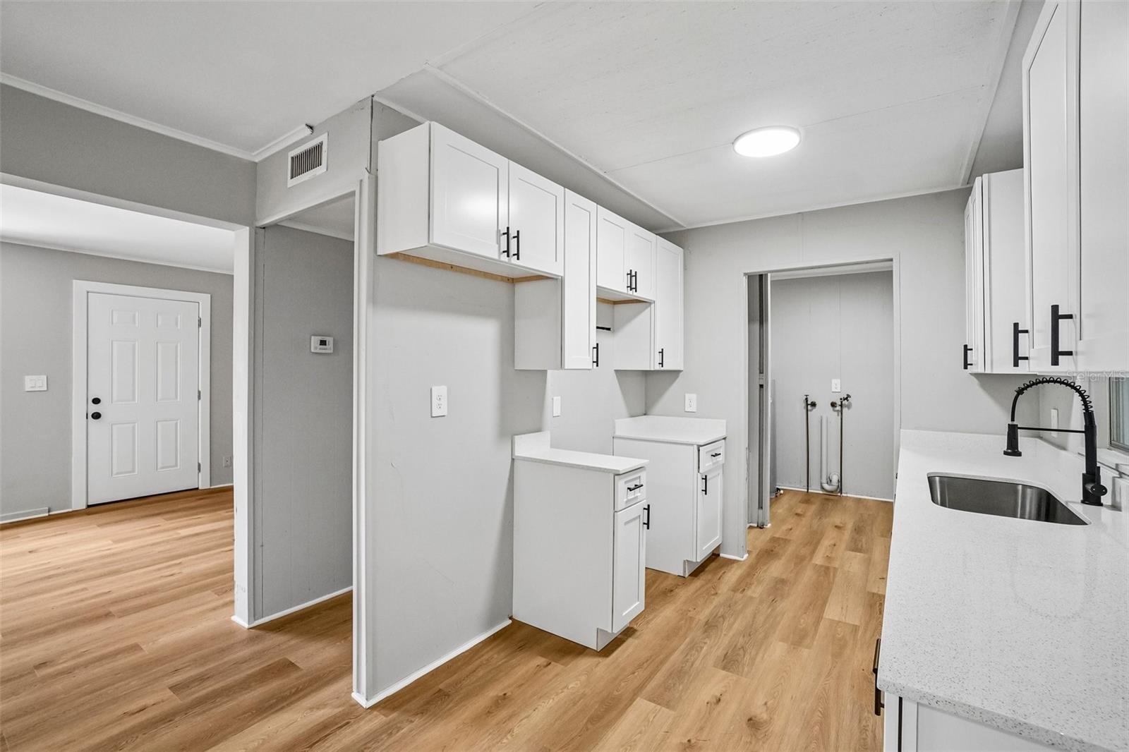 OAKRIDGE HEIGHTS - Residential