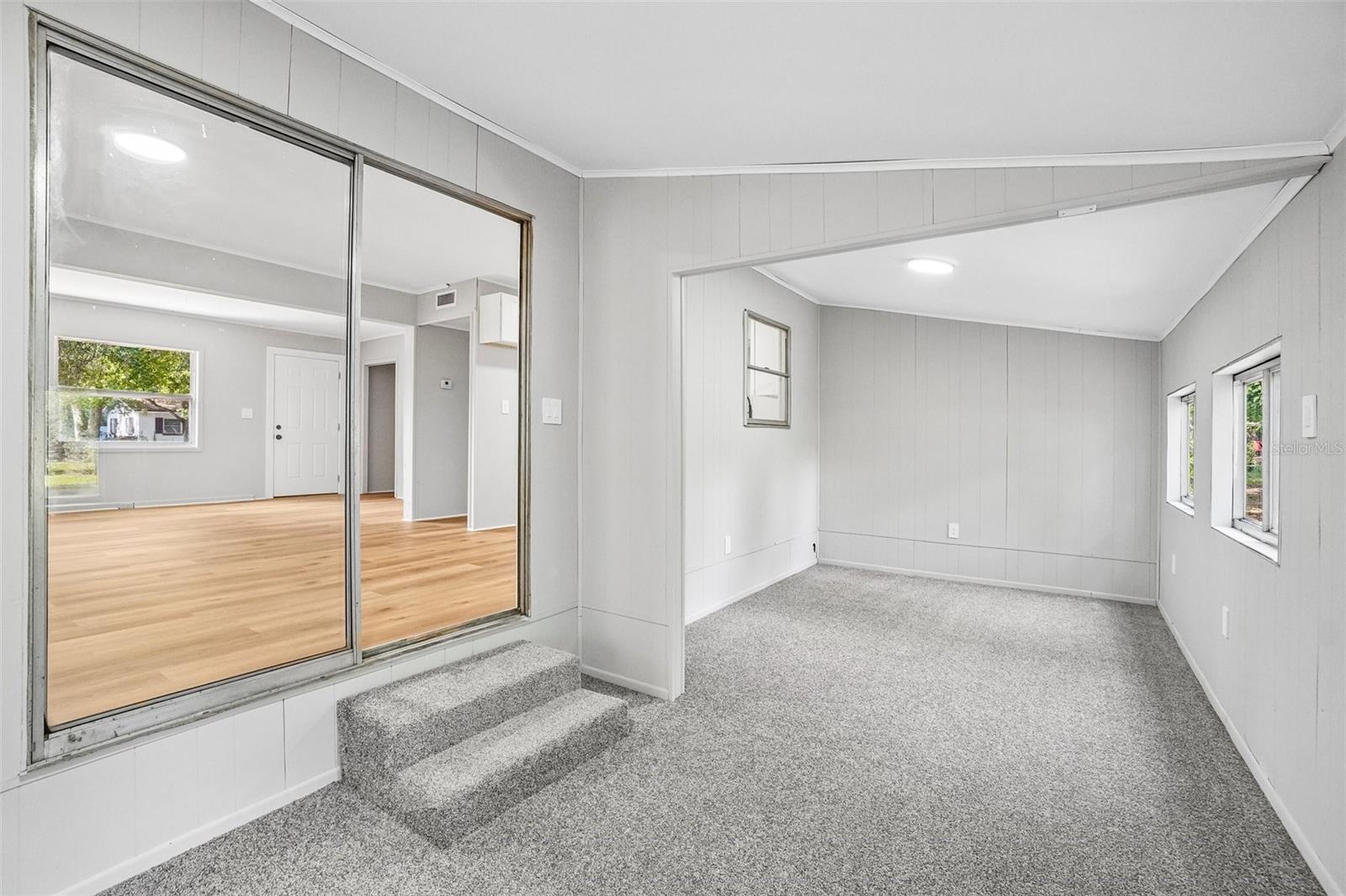 OAKRIDGE HEIGHTS - Residential
