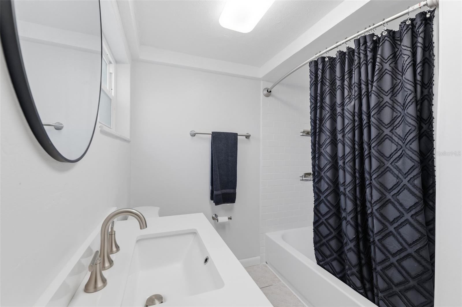 BEACON SQUARE - Residential