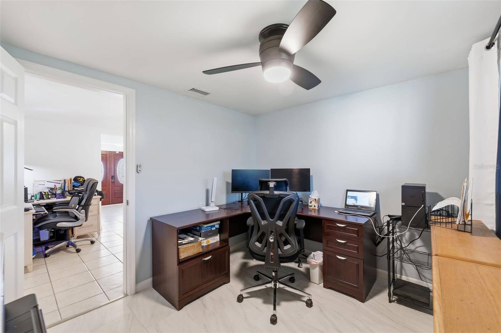 BEACON SQUARE - Residential