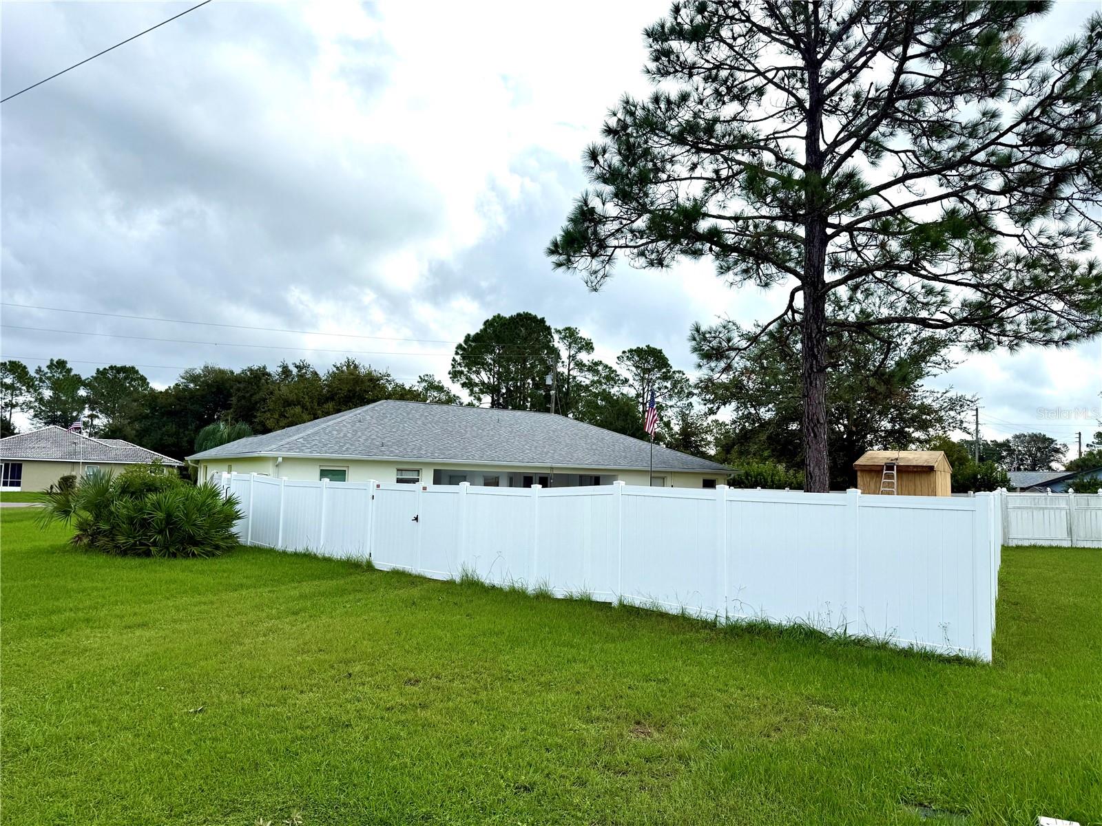 72 PRATTWOOD LANE
