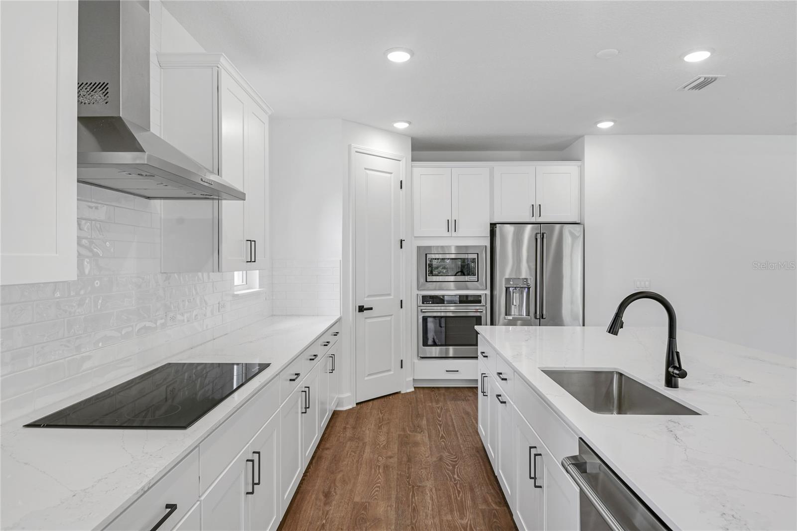 SEASONS AT SUMMERTIDE - Residential