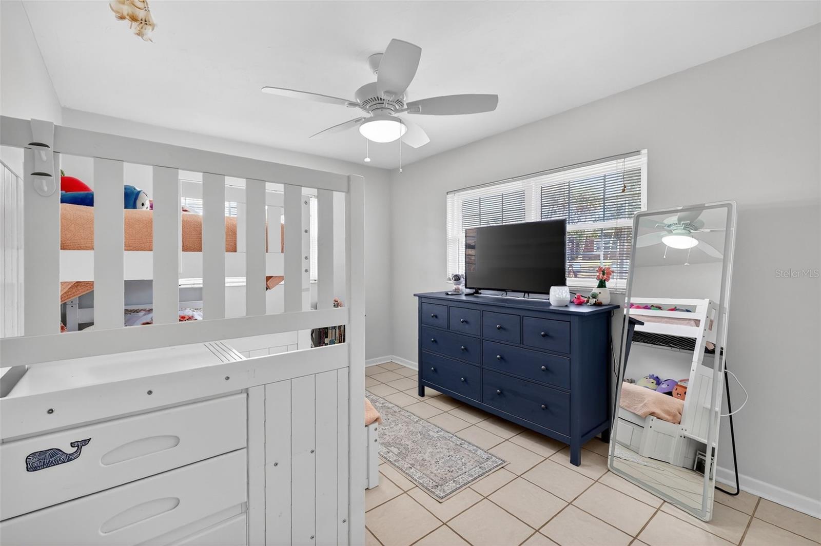 WHISPERING PINES - Residential