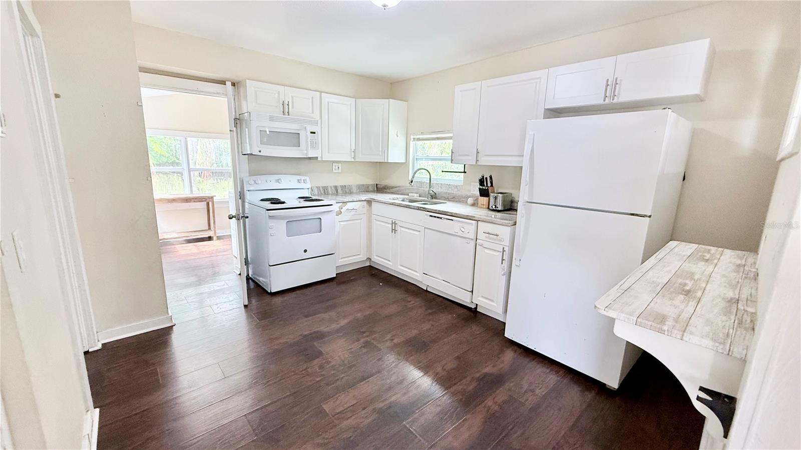 1016 ROSERY ROAD NW
