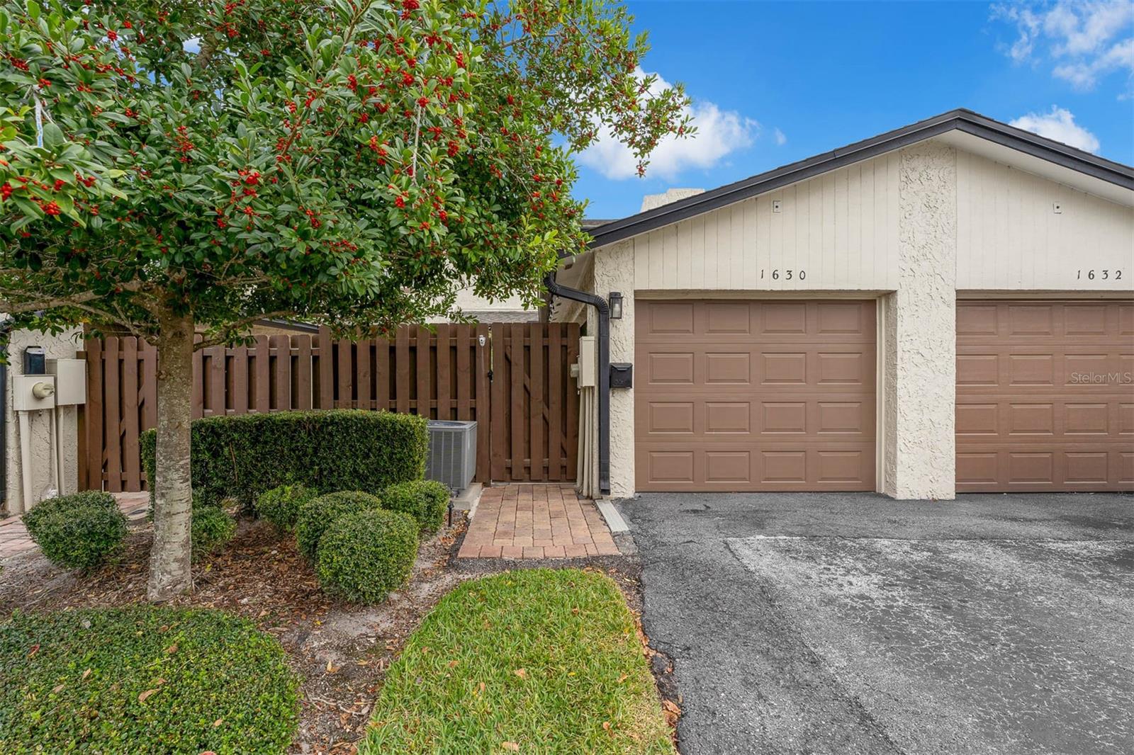 1630 GULFVIEW DRIVE 423