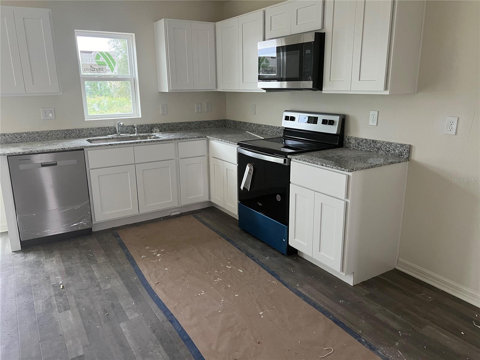 EAGLE HAMMOCK - Residential