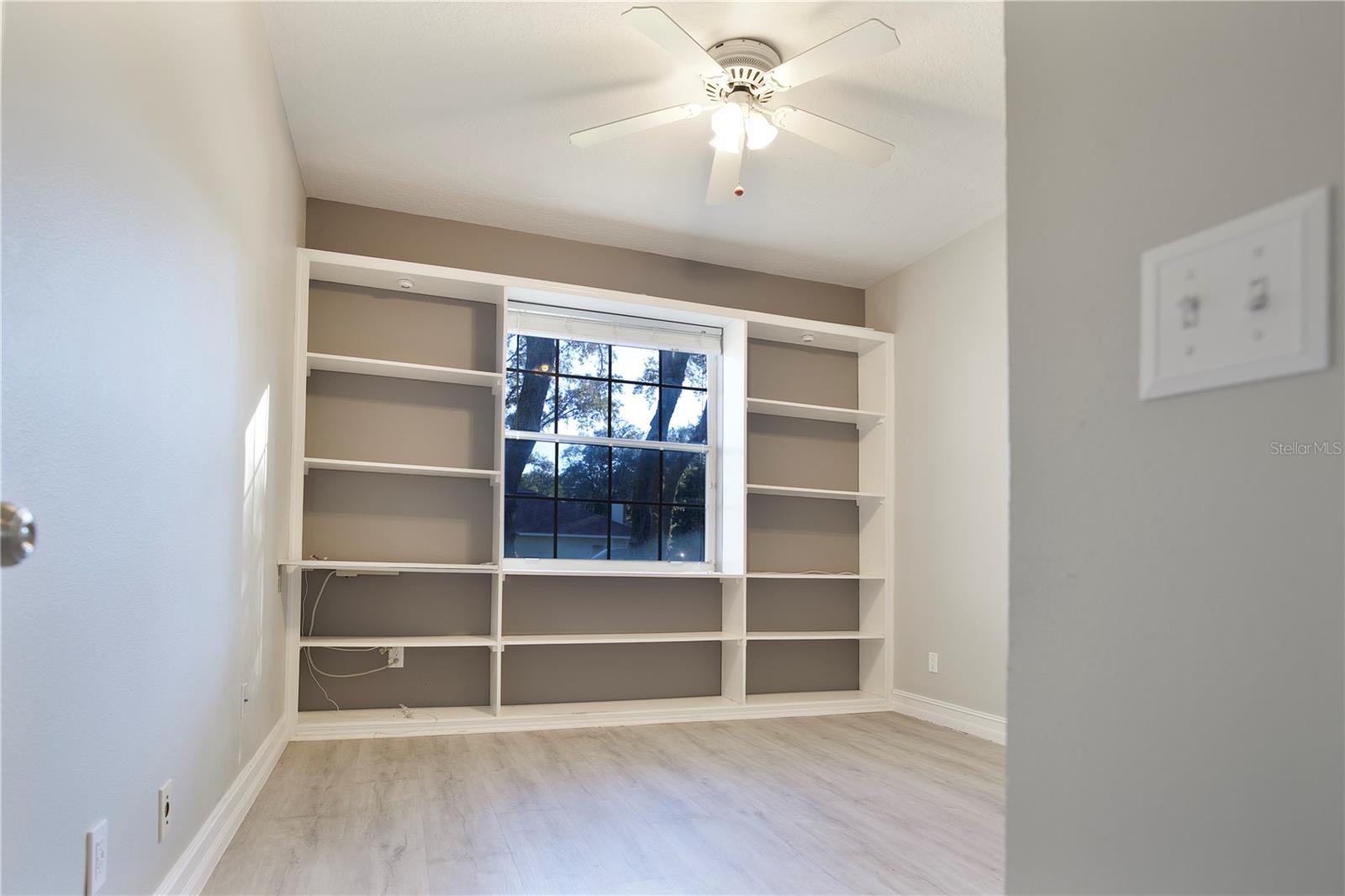 PRAIRIE LAKE VILLAGE PH 01 - Residential Lease