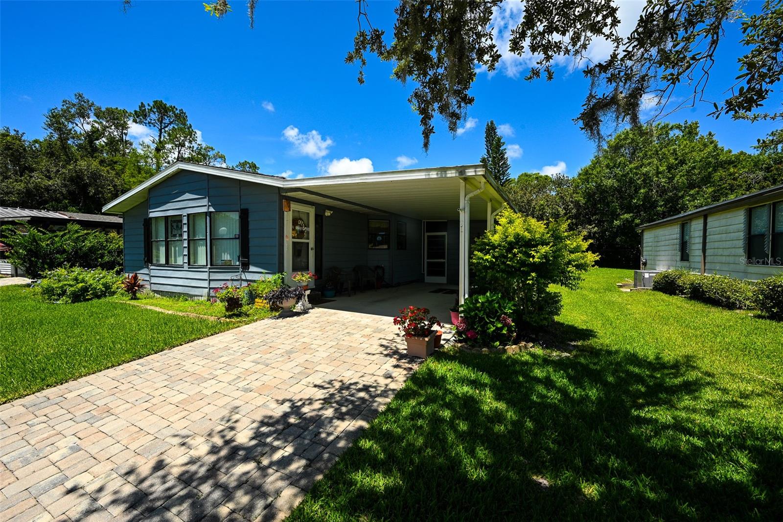 26 HORSESHOE FALLS DRIVE