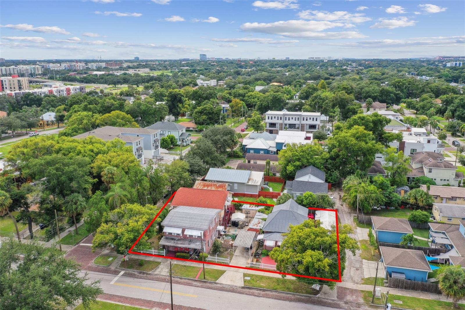 2402 N HIGHLAND AVENUE