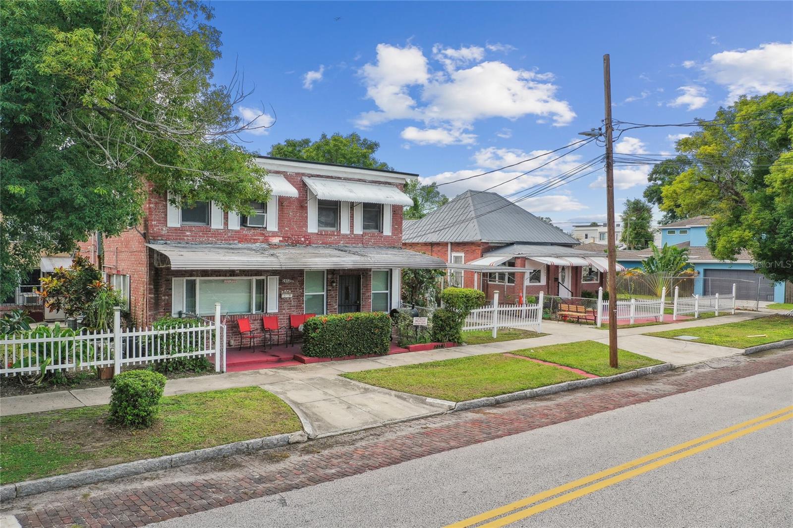 MUNRO & MC INTOSHS ADD - Residential Income