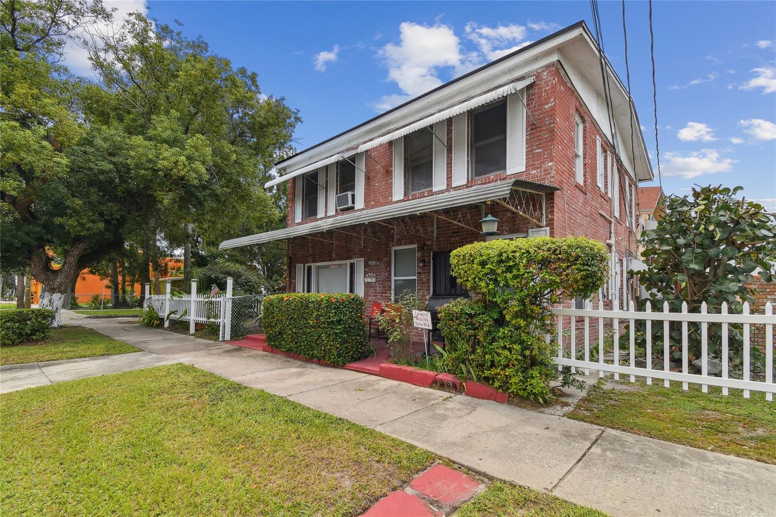 MUNRO & MC INTOSHS ADD - Residential Income